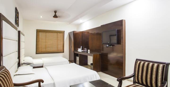 Hotel Mohan International Új-Delhi Kültér fotó