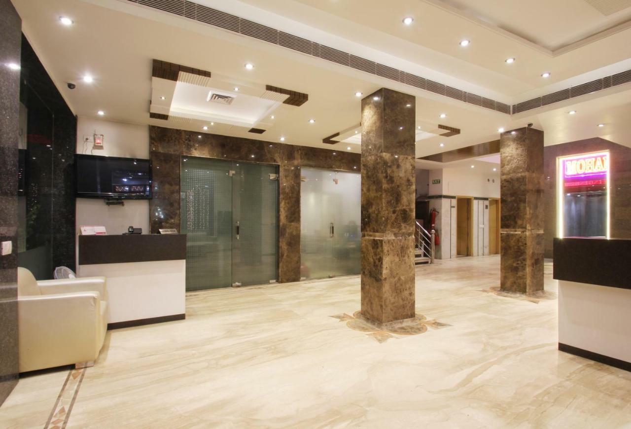 Hotel Mohan International Új-Delhi Kültér fotó