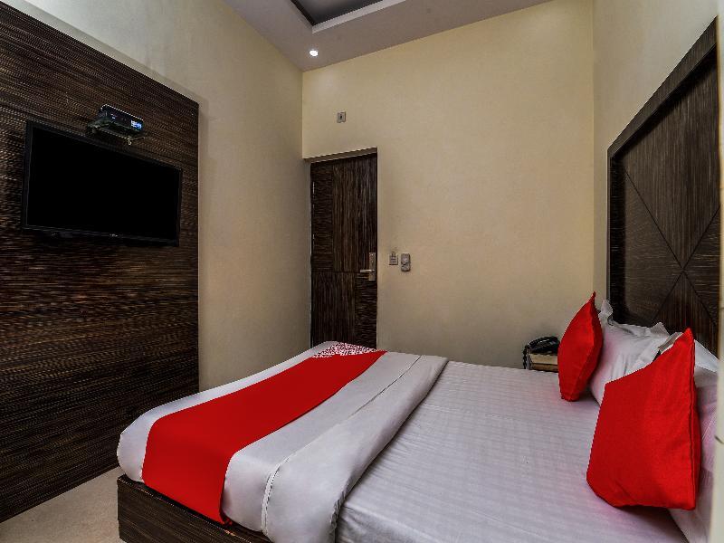 Hotel Mohan International Új-Delhi Kültér fotó